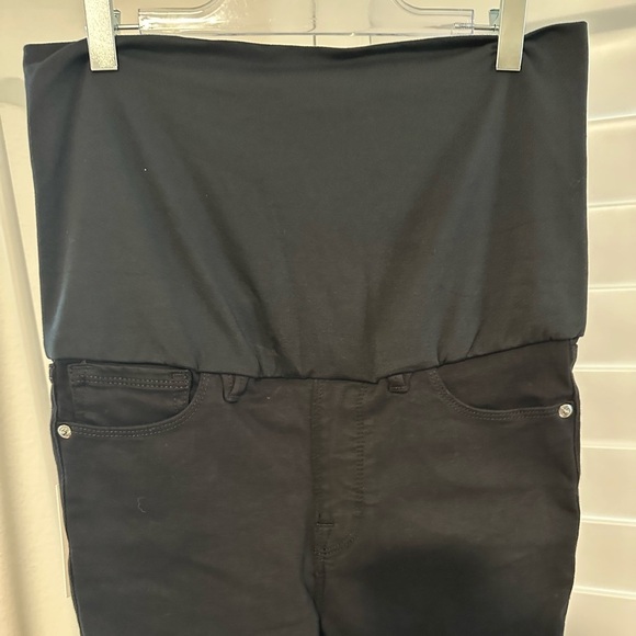 GOOD AMERICAN The Home Stretch Maternity Jeans - Picture 5 of 7